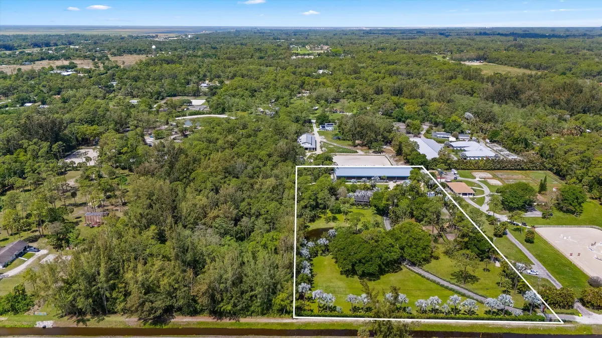 1037 F Road, Loxahatchee Groves at 1037 F Road, Loxahatchee Groves