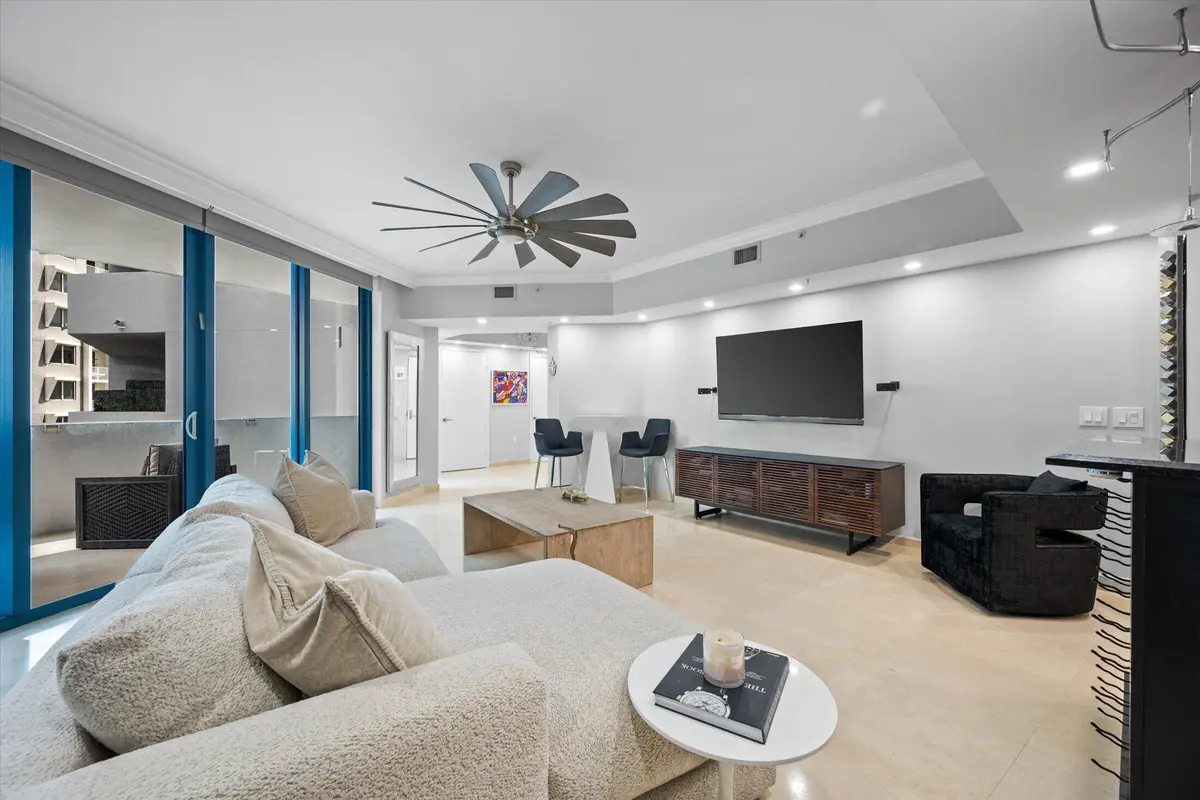 06-333 Las Olas Way #405, Fort Lauderdal at 333 Las Olas Way Unit 405, Fort Lauderdale