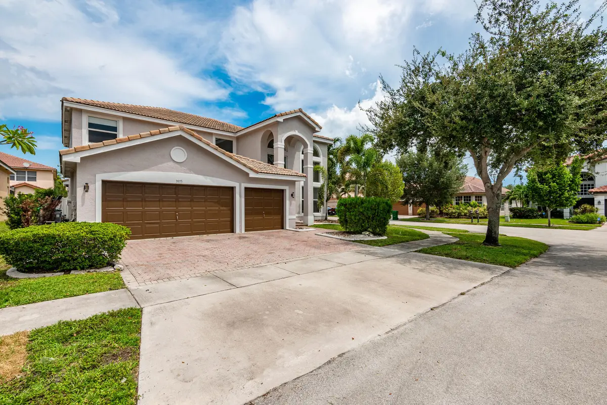 0-37 at 3575 SW 173RD Way, Miramar