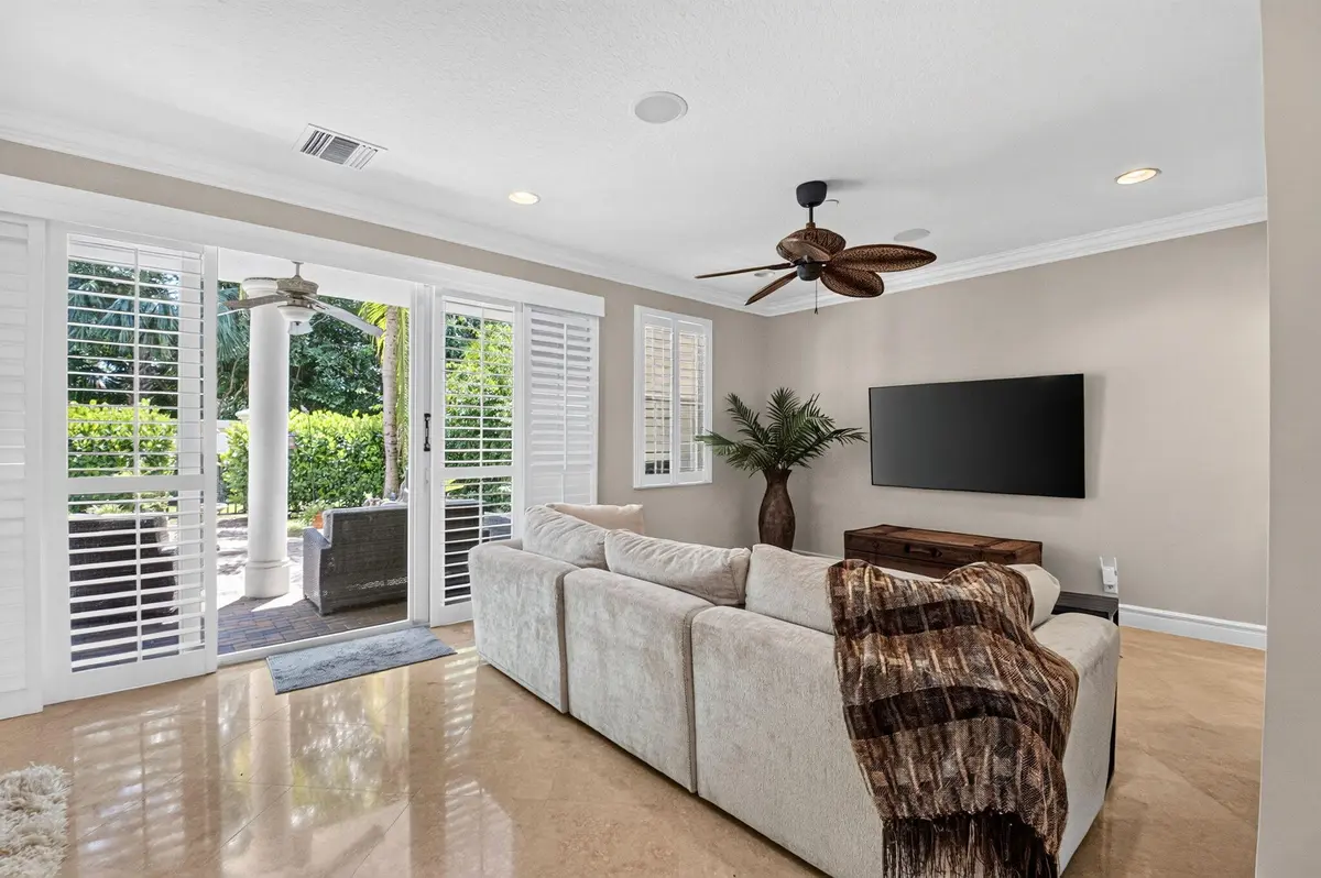 7-web-or-mls-DSC_9529 at 612 NE FRANCESCA Lane, Boca Raton