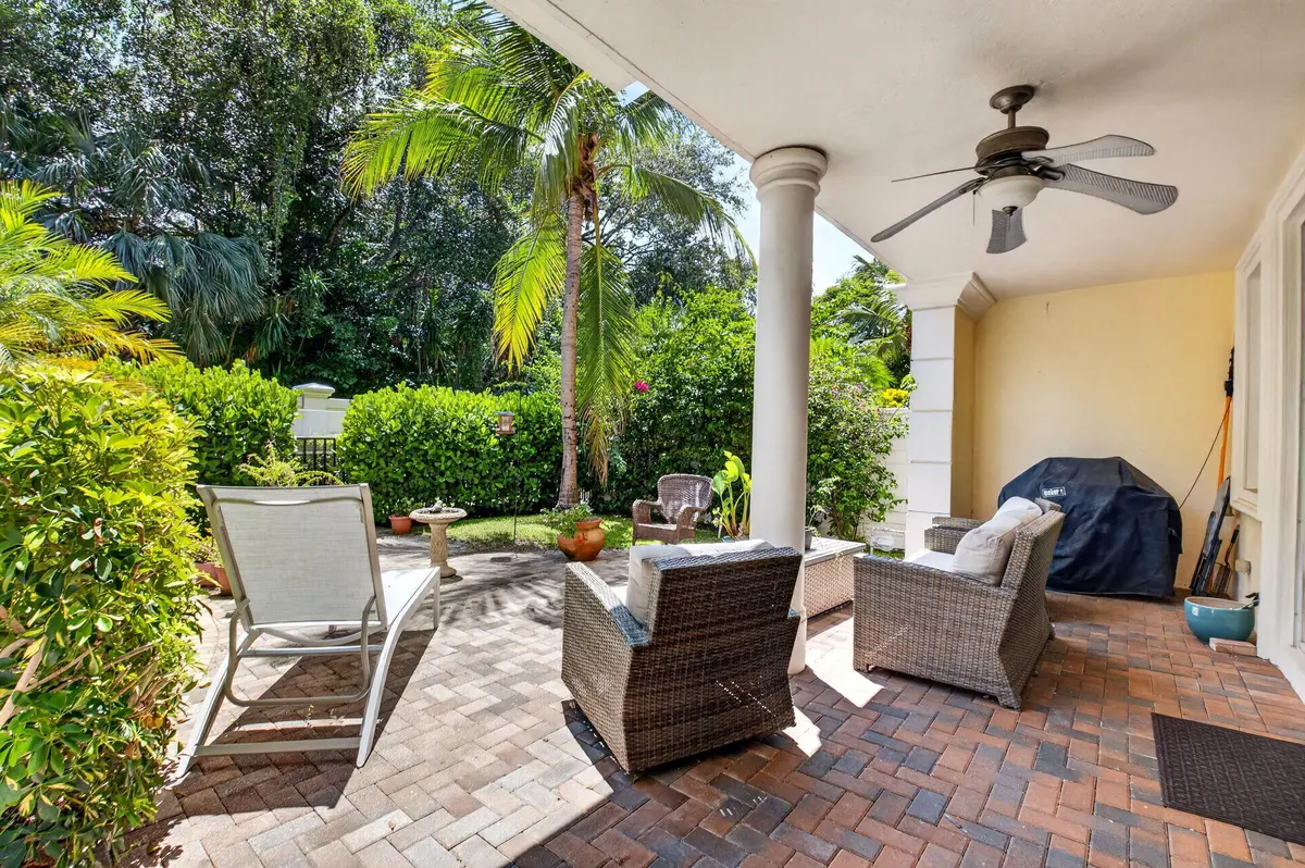 17-web-or-mls-DSC_9576 at 612 NE FRANCESCA Lane, Boca Raton