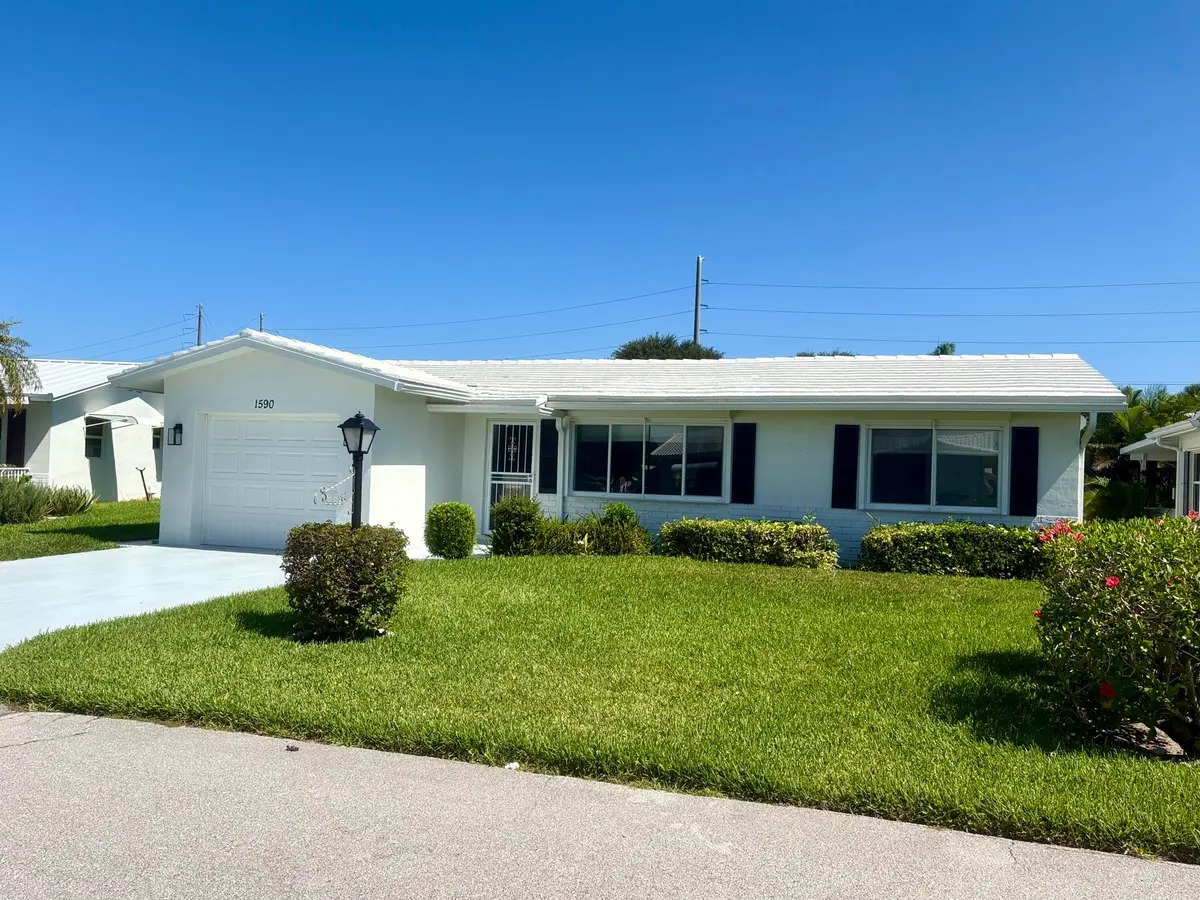 IMG_8568 at 1590 SW 14TH Avenue, Boynton Beach