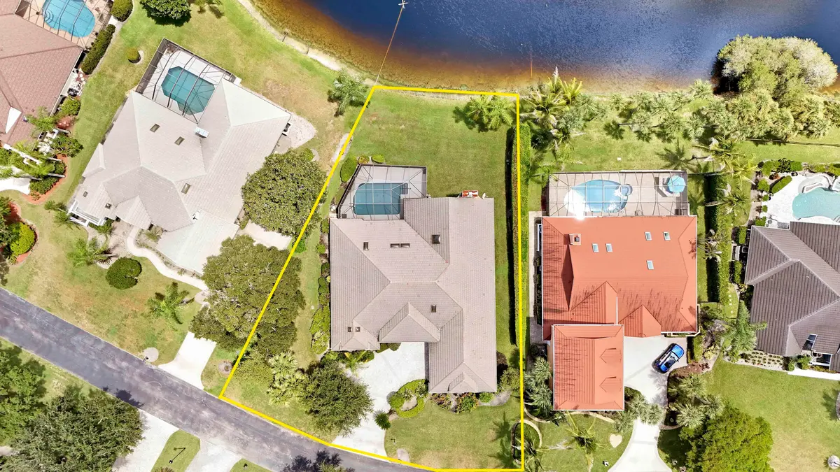 Aerial at 18691 SE LAKESIDE Way, Jupiter