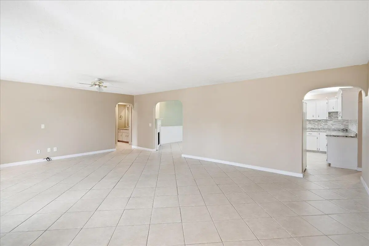 05-untitled-08390 at 681 LAYPORT Drive, Sebastian