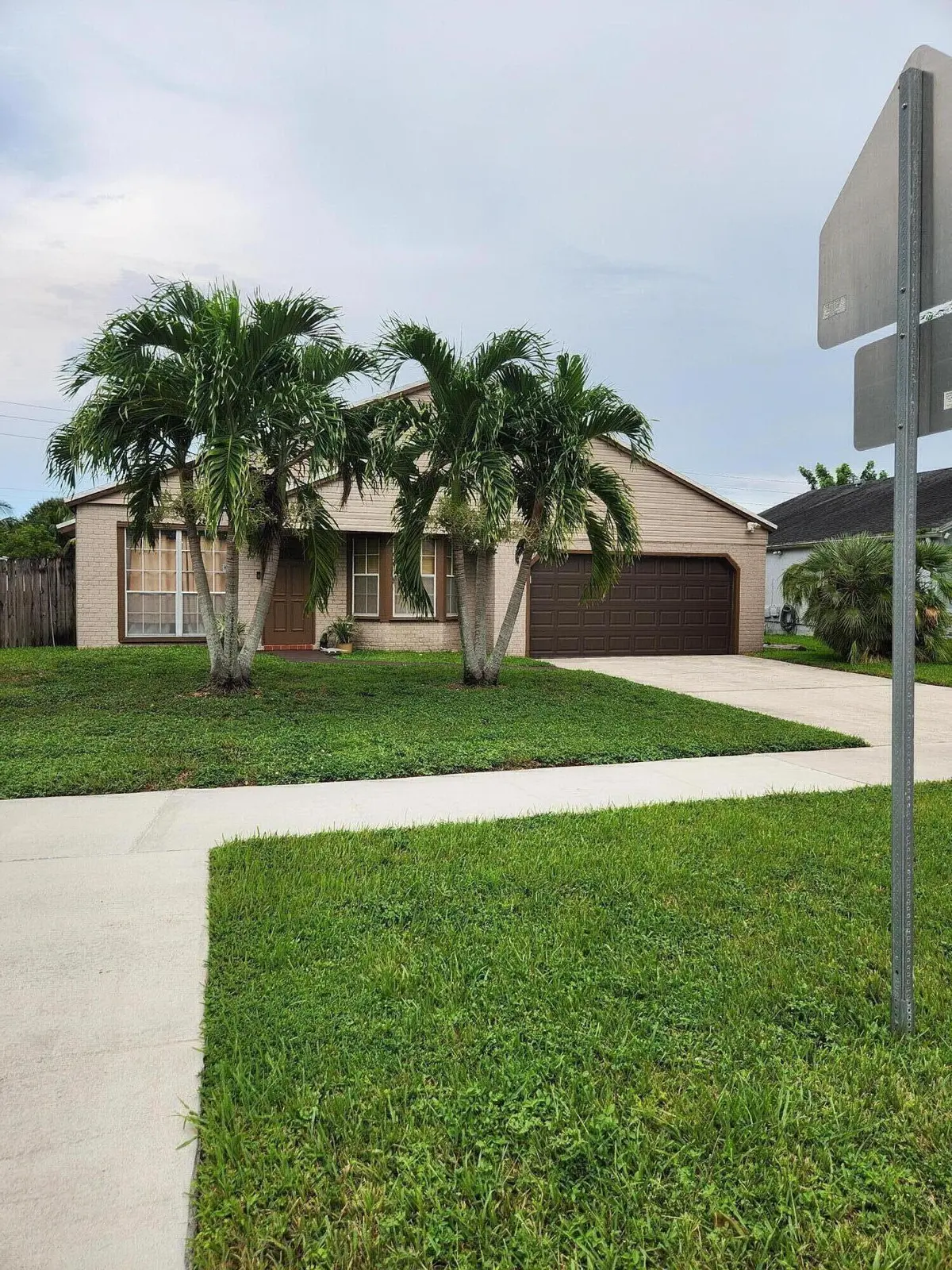 Front of Structure at 1000 SW 133RD Terrace, Davie