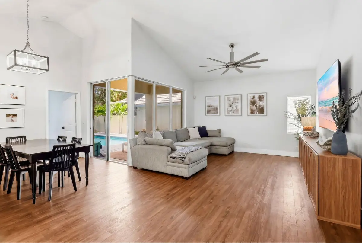 4-web-or-mls-openart-019fae74-c768-74db- at 944 Dickens Place, West Palm Beach