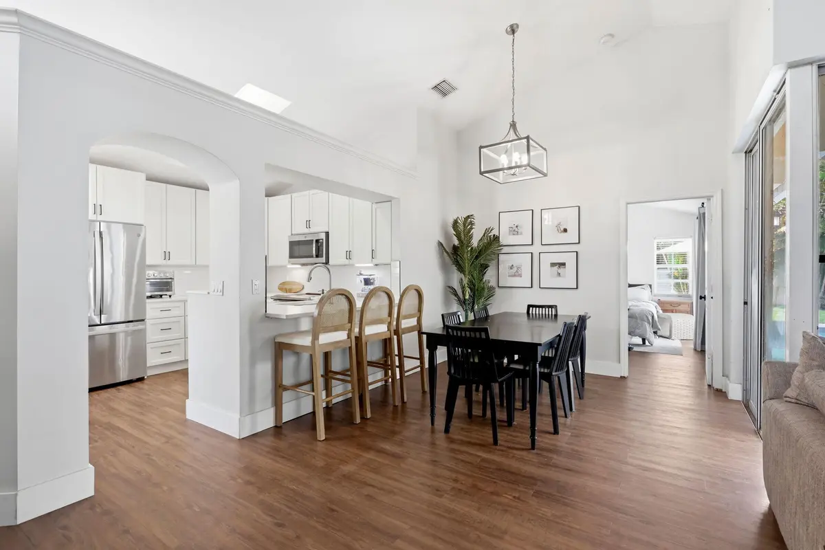 15-web-or-mls-014_0E2A5889 at 944 Dickens Place, West Palm Beach
