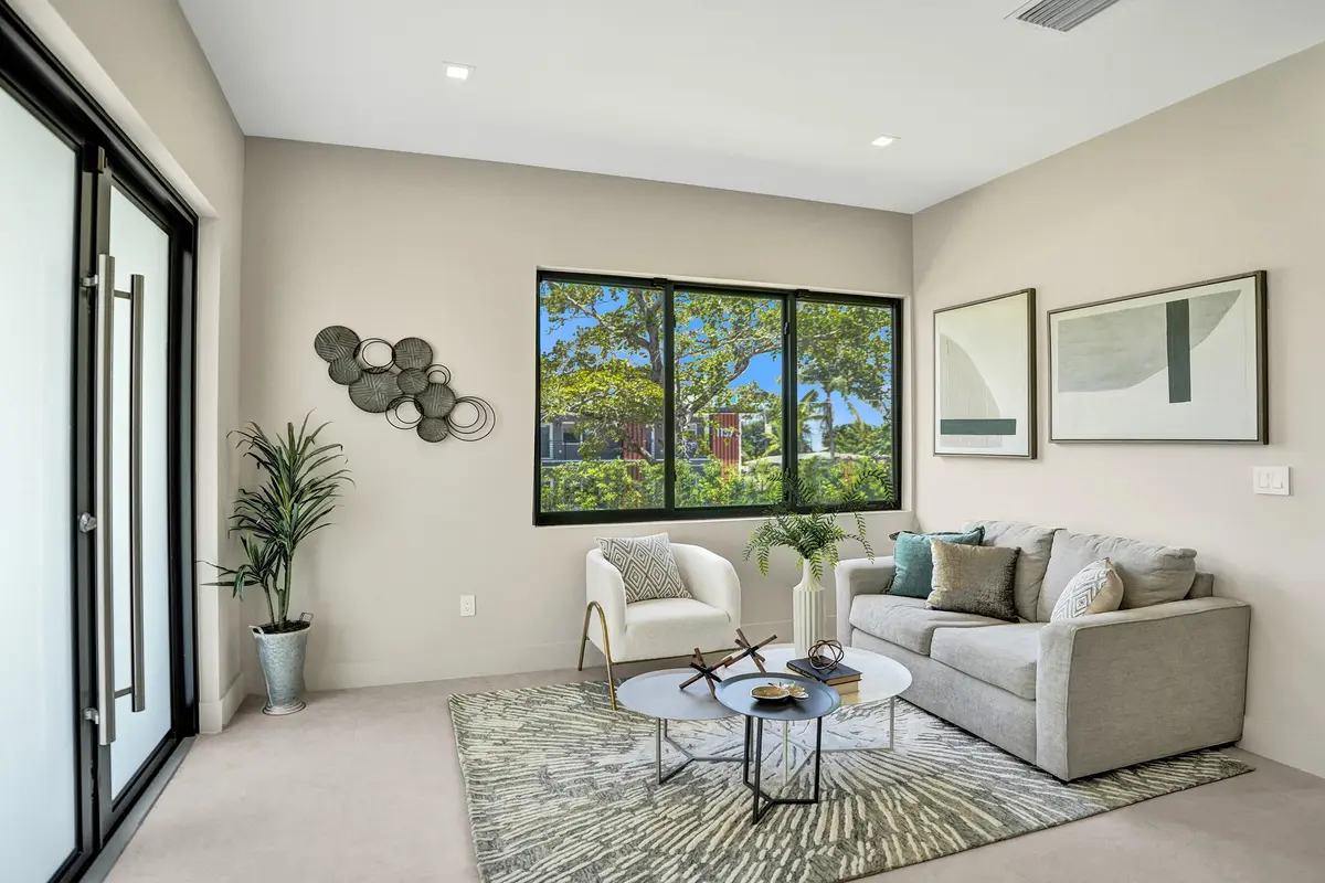 DSC04427 at 1140 SE 6TH Terrace, Fort Lauderdale