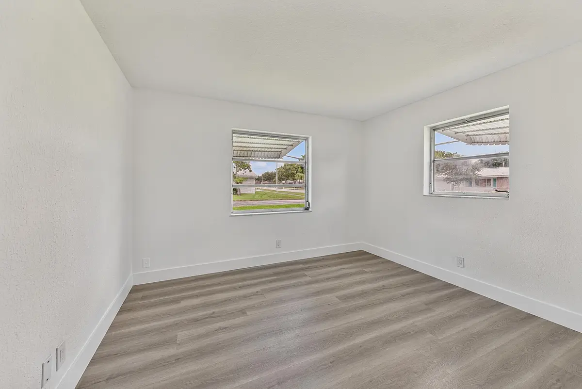 Bedroom at 1190 NW 90TH Avenue, Plantation