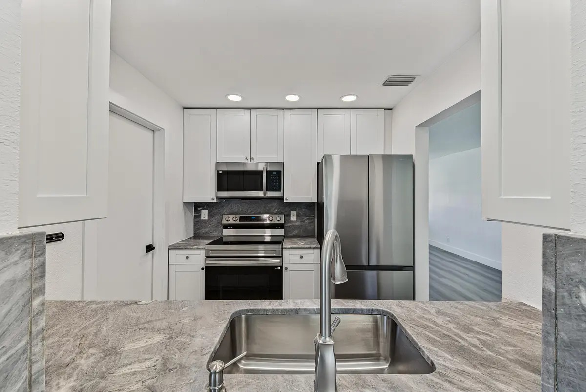 Kitchen at 1190 NW 90TH Avenue, Plantation