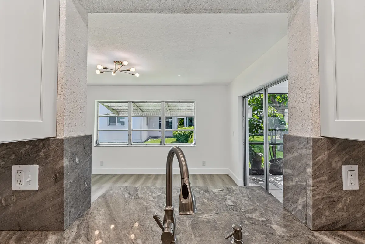 Kitchen at 1190 NW 90TH Avenue, Plantation