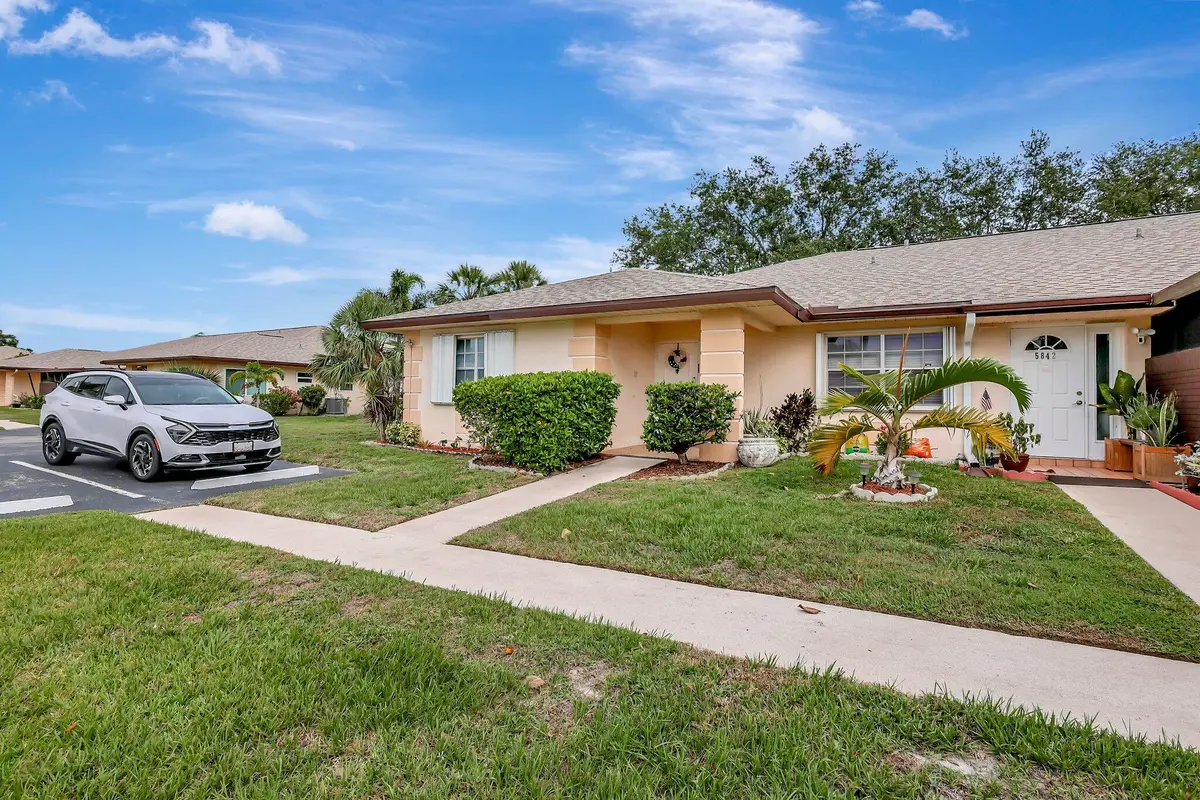 2-web-or-mls-5P1A6625 at 5840 SUMMERFIELD Court, Fort Pierce