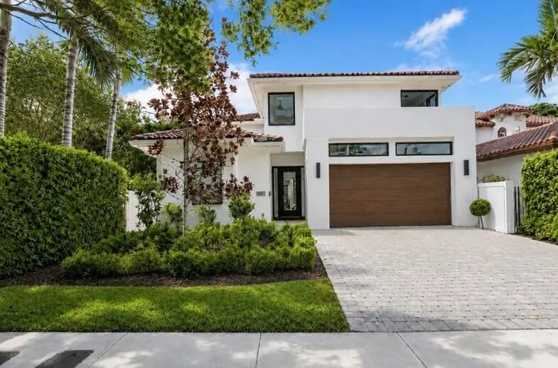 IMG_2911 at 918 SE 8th Street, Fort Lauderdale