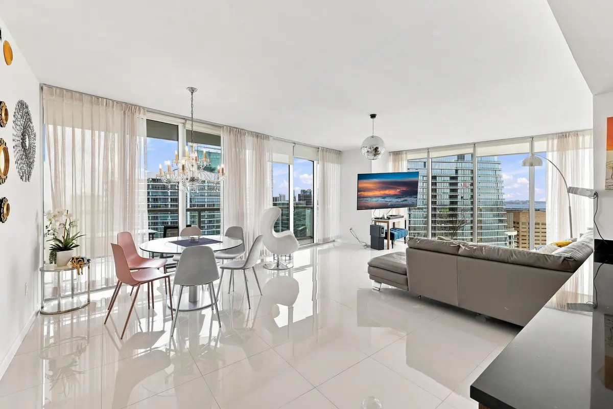 19_465_brickell_ave_miami_fl_33131_usa_9 at 465 BRICKELL Avenue 5102, Miami