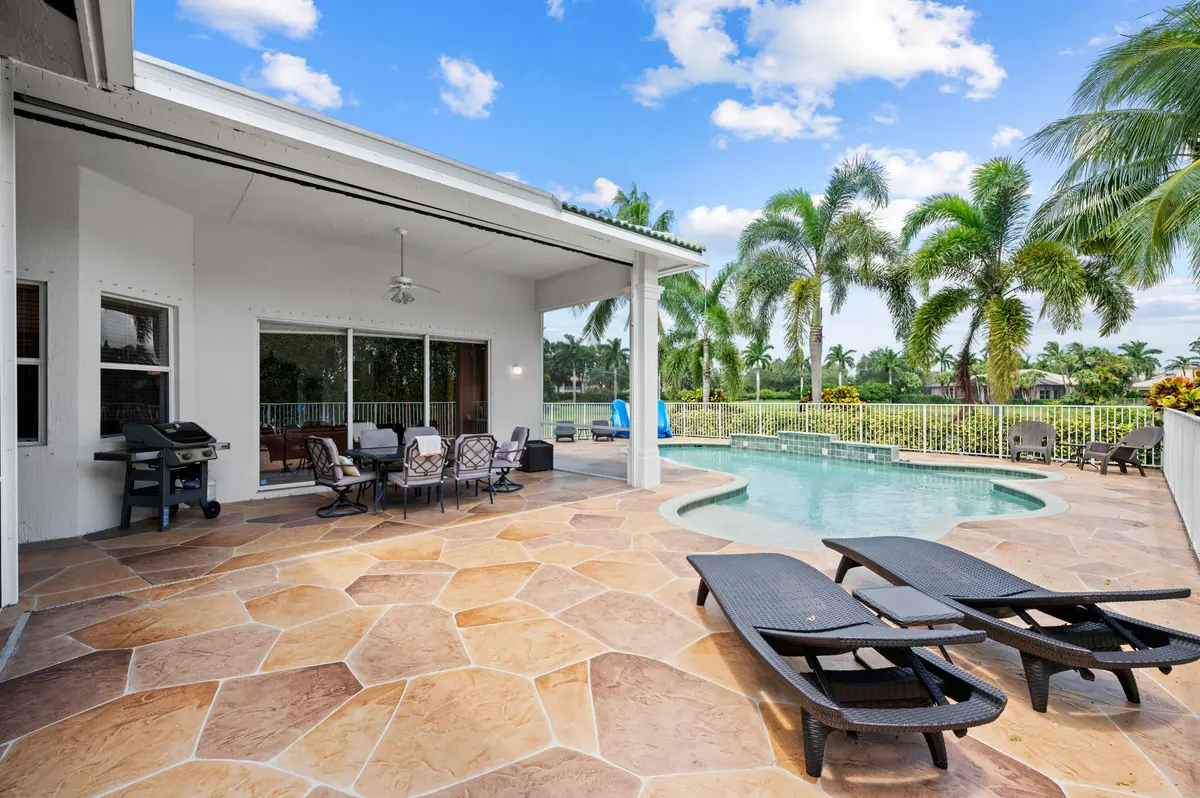 03-LUX5523 at 11727 PARADISE COVE Lane, Wellington