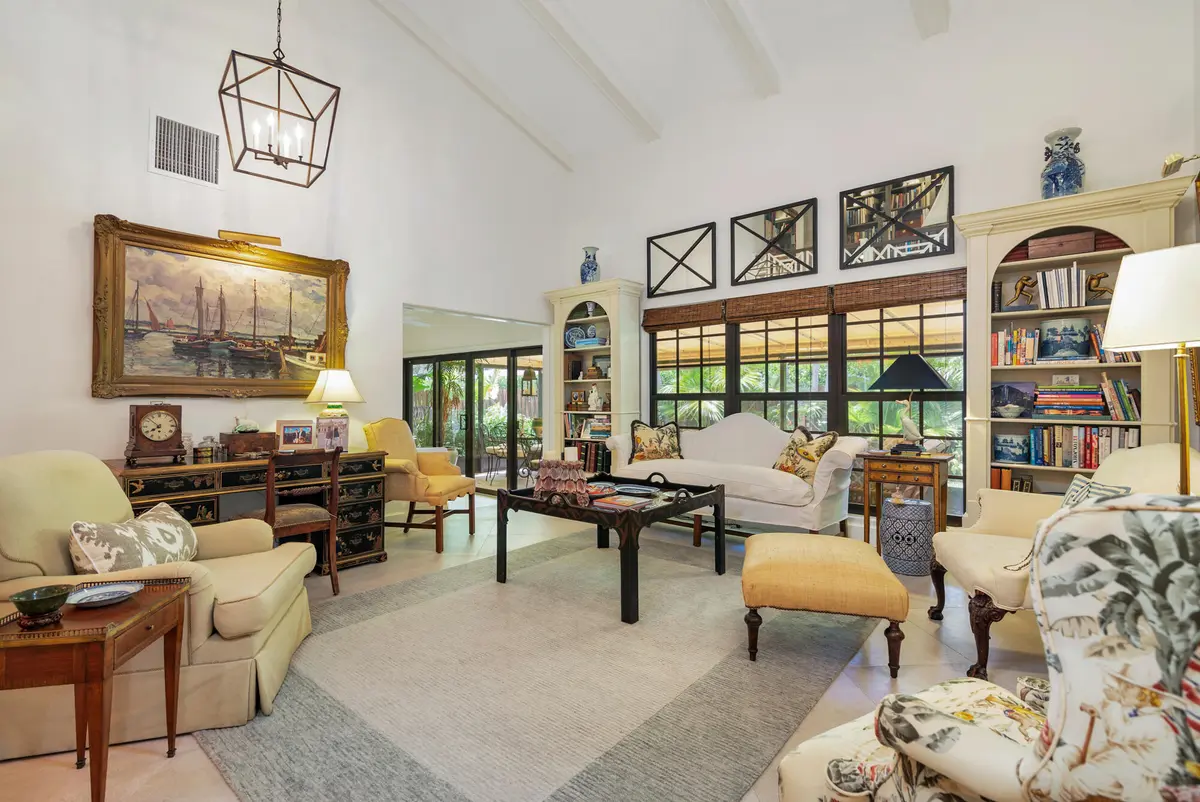 low-7 at 11290 Glen Oaks Court, North Palm Beach