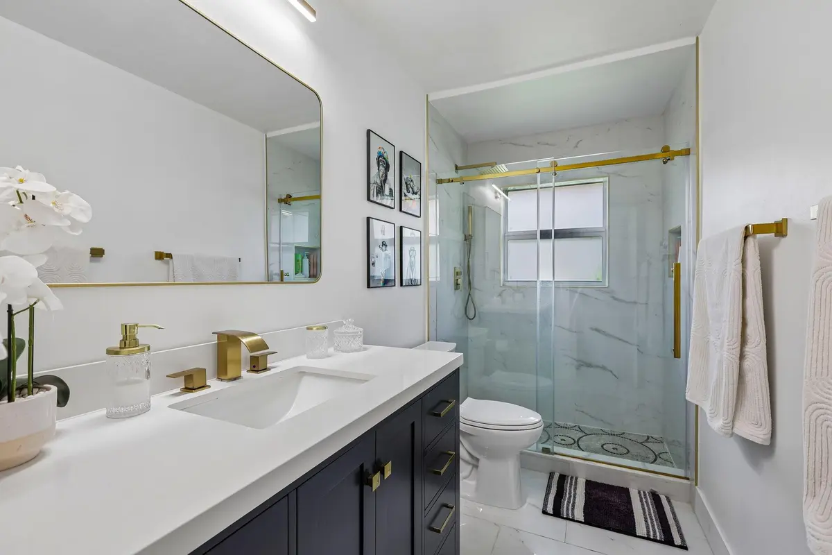 24-web-or-mls-SW 72nd Ave-S2208-024 at 2075 SW 72ND Avenue, Davie