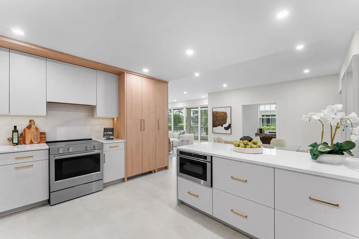 Kitchen at 5160 Lake Catalina Drive C, Boca Raton