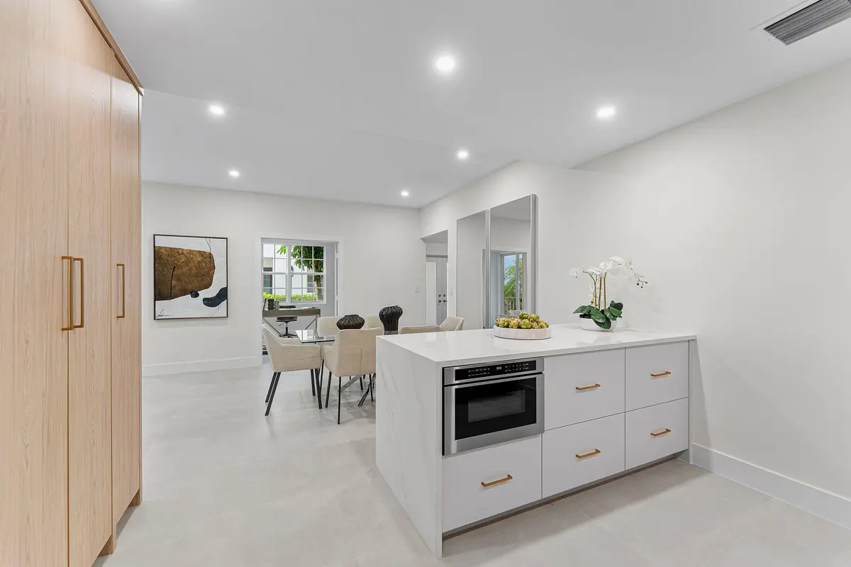 Kitchen at 5160 Lake Catalina Drive C, Boca Raton