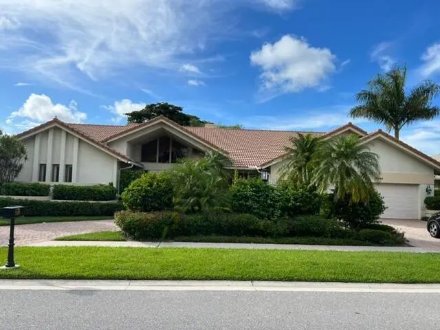 the front of the home at 7283 Mandarin Drive, Boca Raton