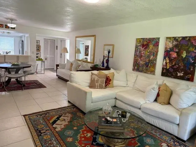 IMG_7168 at 1723 EMBASSY Drive 103, West Palm Beach