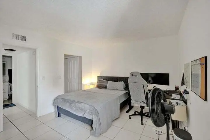 Bedroom 1 at 636 NW 13TH Street 0240, Boca Raton