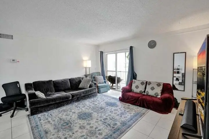 Living Room 1 at 636 NW 13TH Street 0240, Boca Raton