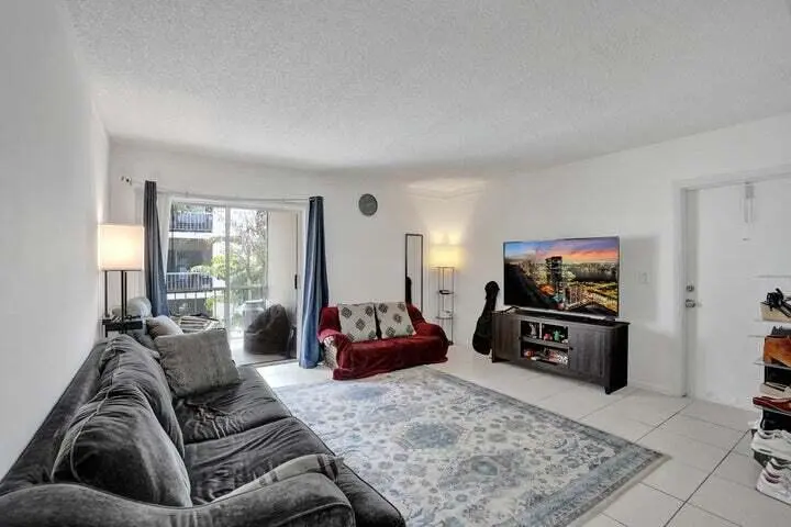 Living Room 2 at 636 NW 13TH Street 0240, Boca Raton