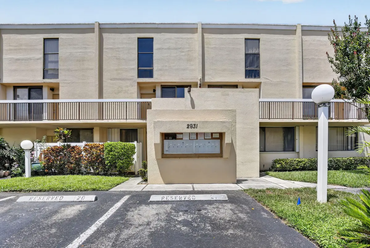 1-web-or-mls-_A7A6664 at 2931 SW 87th Terrace 1922, Davie