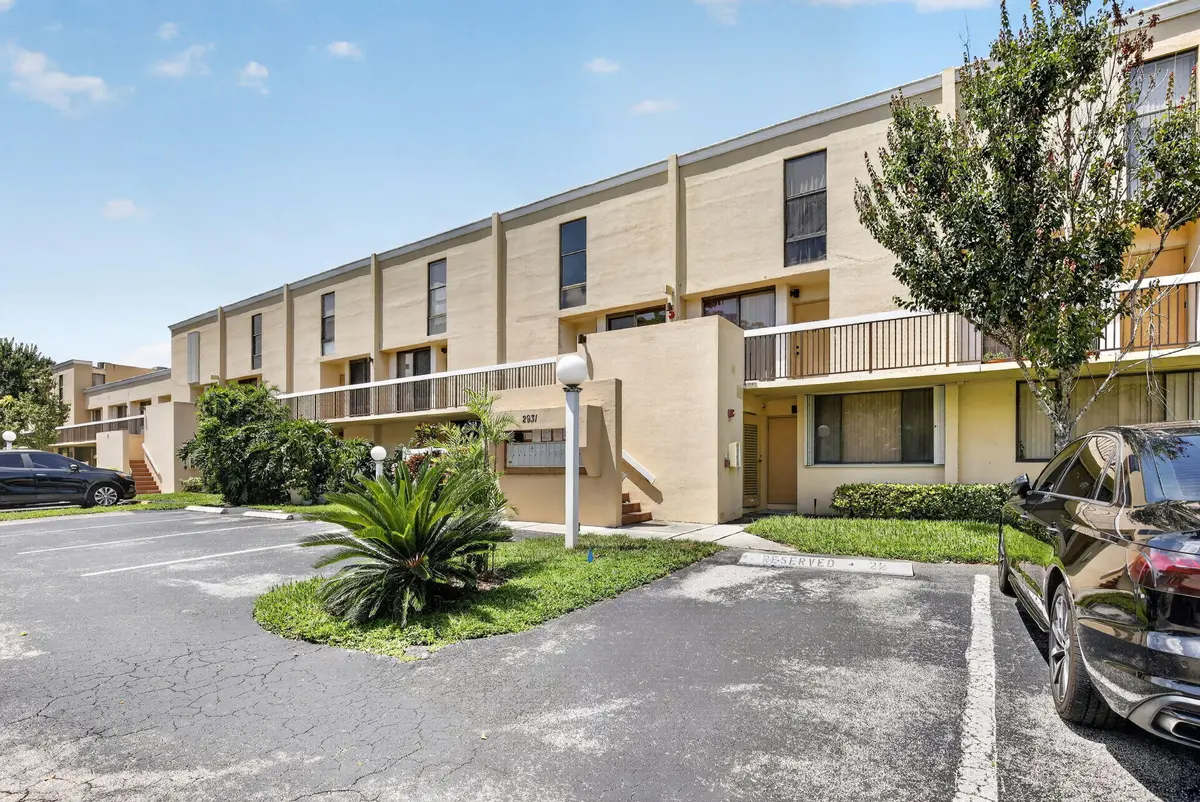 2-web-or-mls-_A7A6659 at 2931 SW 87th Terrace 1922, Davie