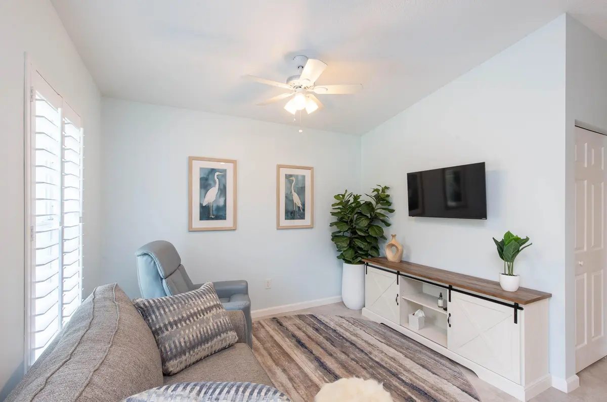 Living room at 352 WINDOW ROCK Drive, Wellington