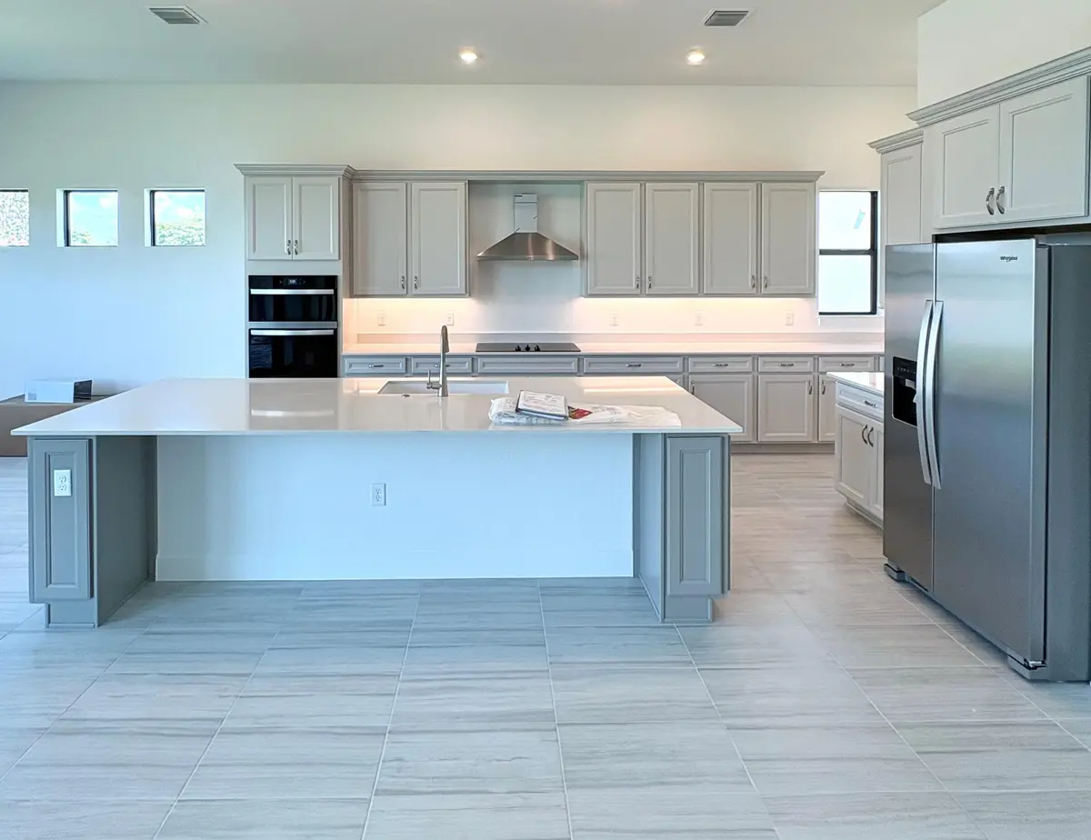 Built In Kitchen at 4951 Naugle Way 18 Livingston, Davie