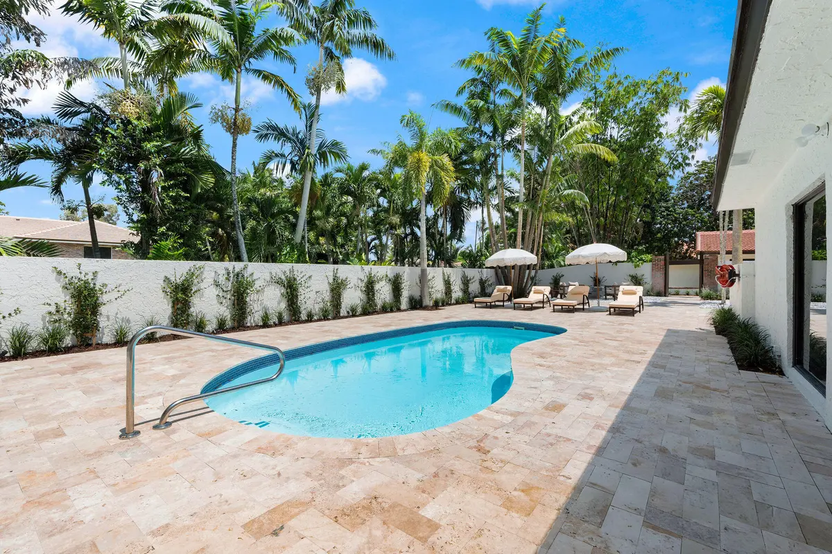 513_ at 11851 NW 7TH Street, Plantation