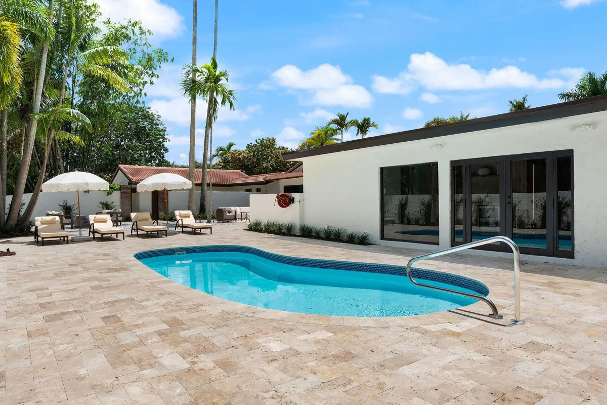 514_ at 11851 NW 7TH Street, Plantation