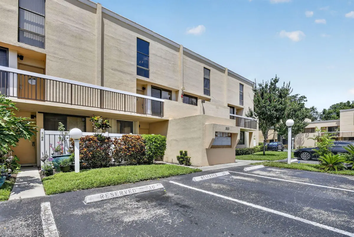3-web-or-mls-_A7A6669 at 2931 SW 87th Terrace 1922, Davie
