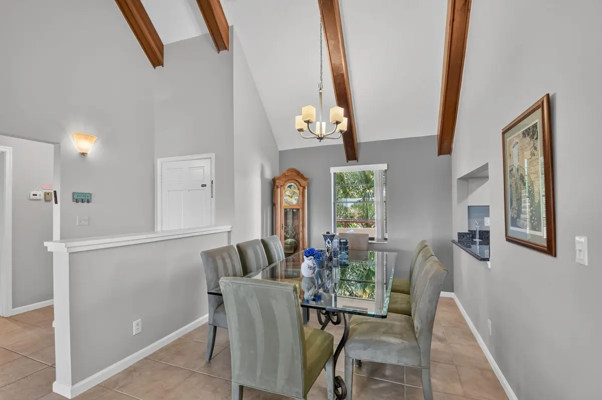 Dining at 12524 SHORELINE Drive 404, Wellington