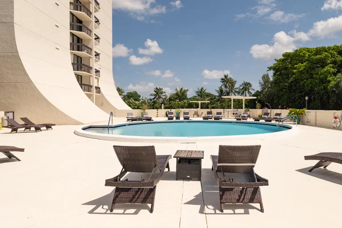 © Clark- 2000 Presidential Way 603-001 at 2000 PRESIDENTIAL Way 603, West Palm Beach