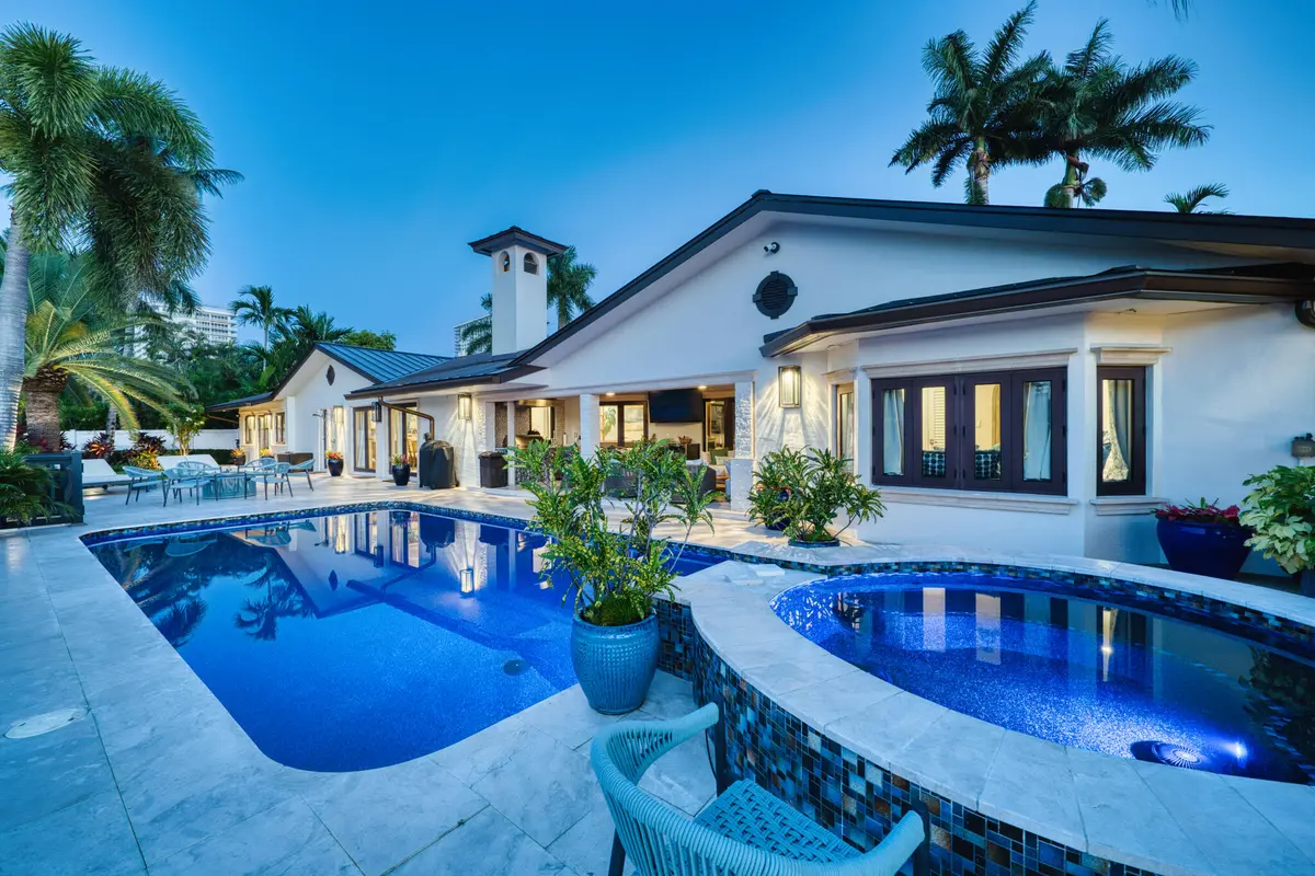 11 (1) at 3233 NE 40th Court, Fort Lauderdale