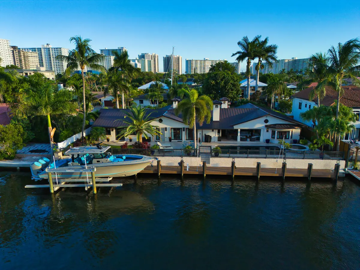 3 (6) at 3233 NE 40th Court, Fort Lauderdale