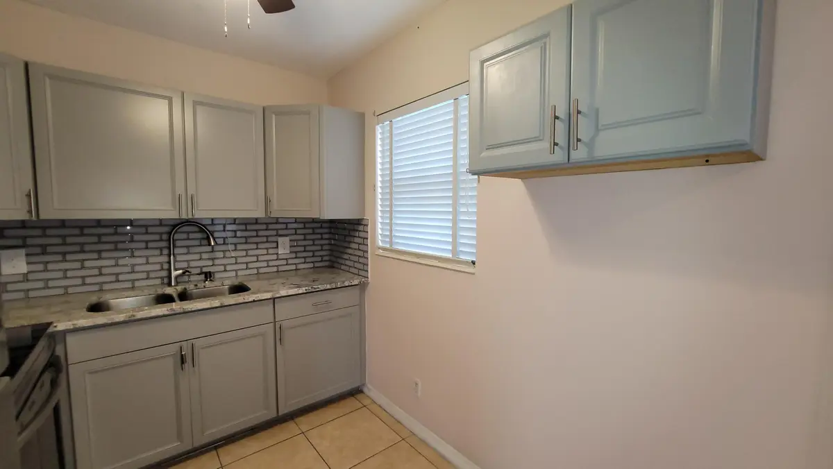 208 EASTHAMPTON I, West Palm Beach, FL – photo 3