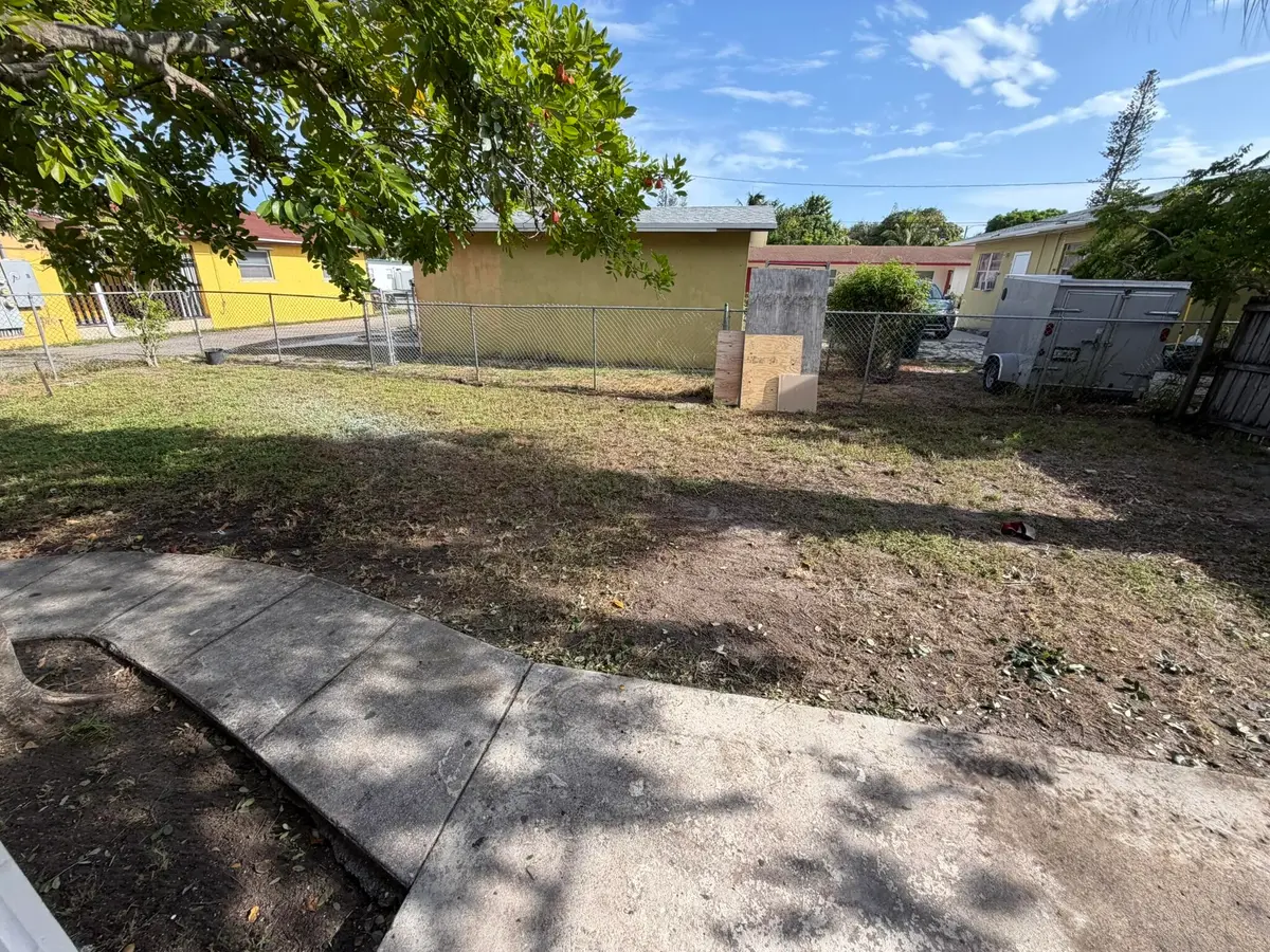 IMG_2134 at 926 S F Street, Lake Worth Beach