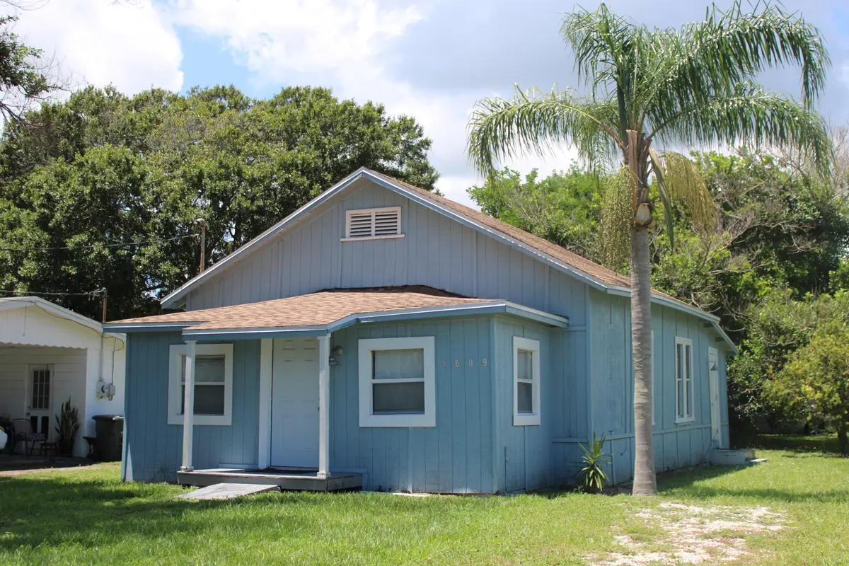 IMG_9899 at 1609 N 14th Street, Fort Pierce
