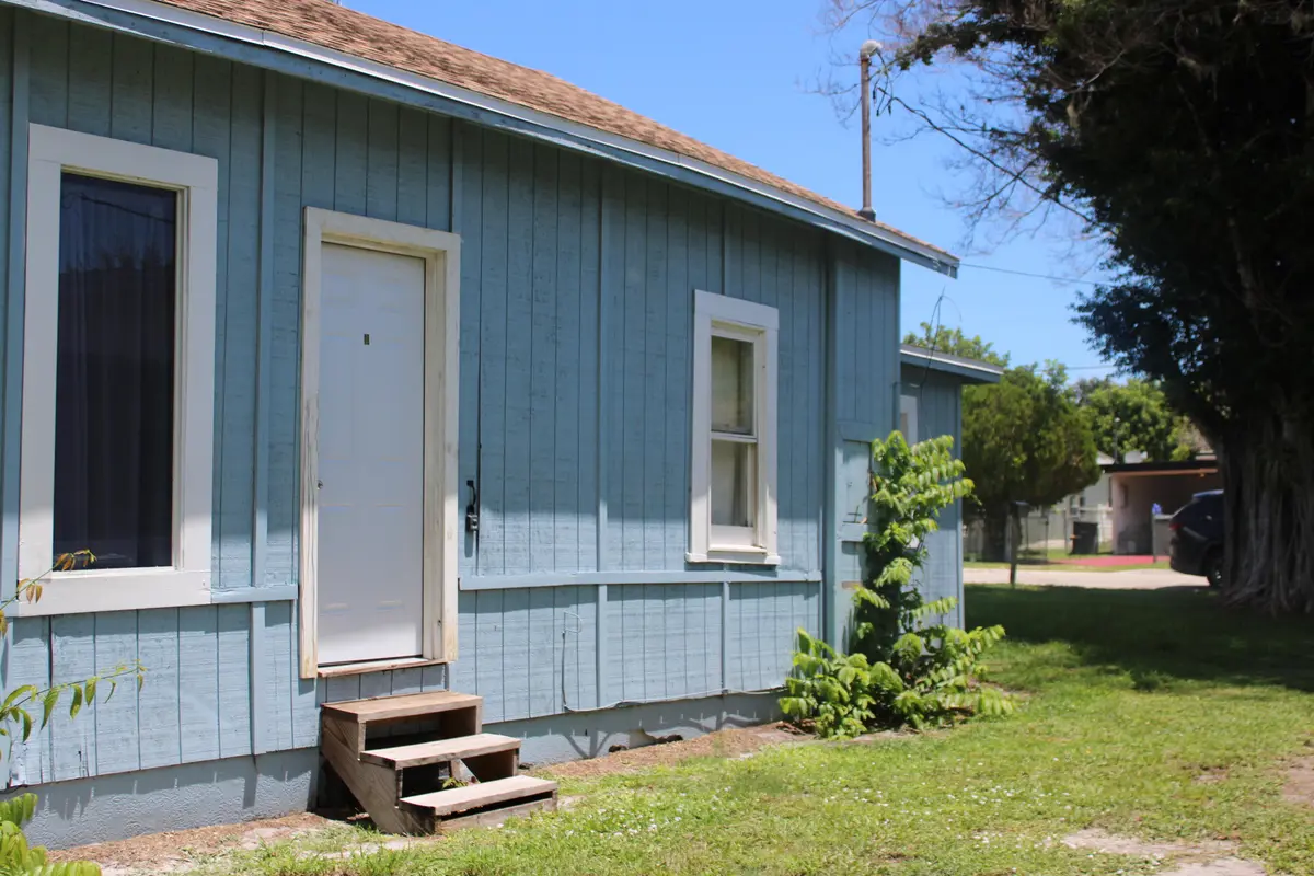 IMG_9902 at 1609 N 14th Street, Fort Pierce