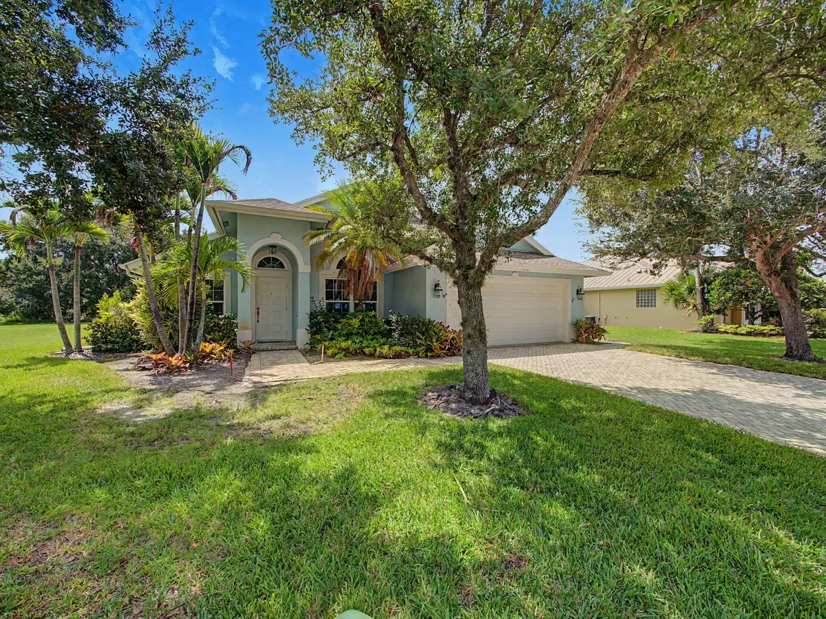 Front of the House at 2166 SW MAINSAIL Terrace, Stuart