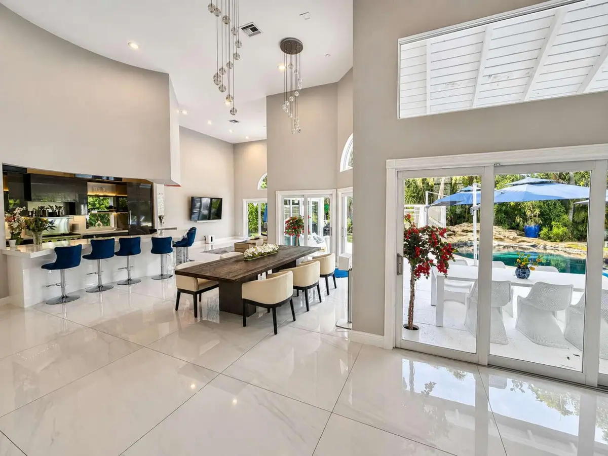 Atkinson.8 at 233 Pershing Way, West Palm Beach