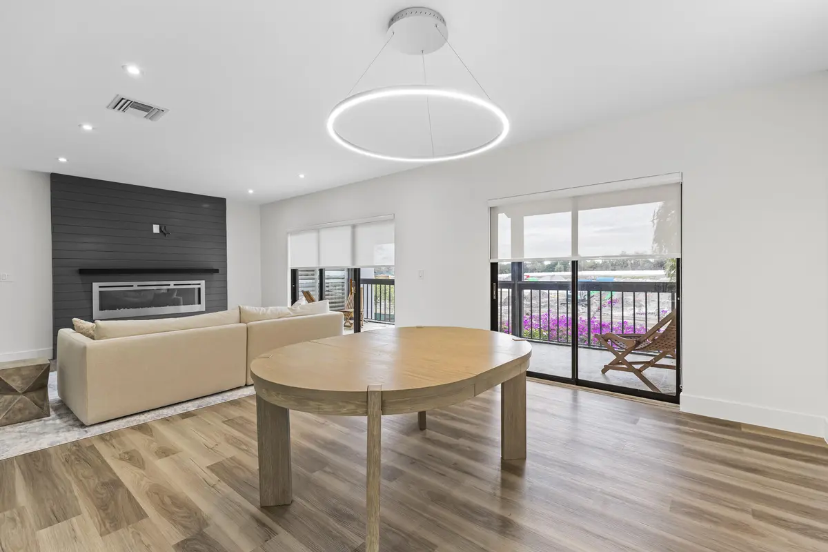picture c at 11311 POND VIEW Drive C203, Wellington