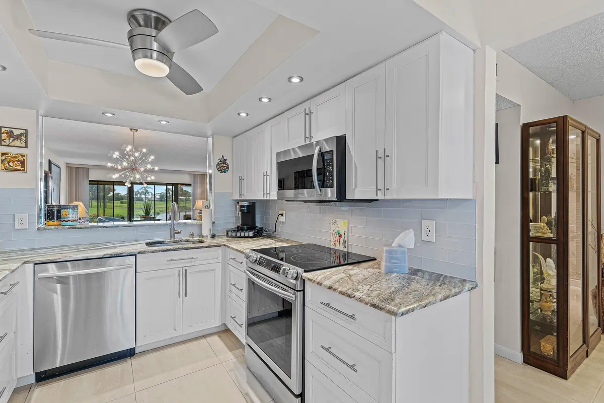 Dramatic Granite Counters at 5152 Golfview Court, Delray Beach
