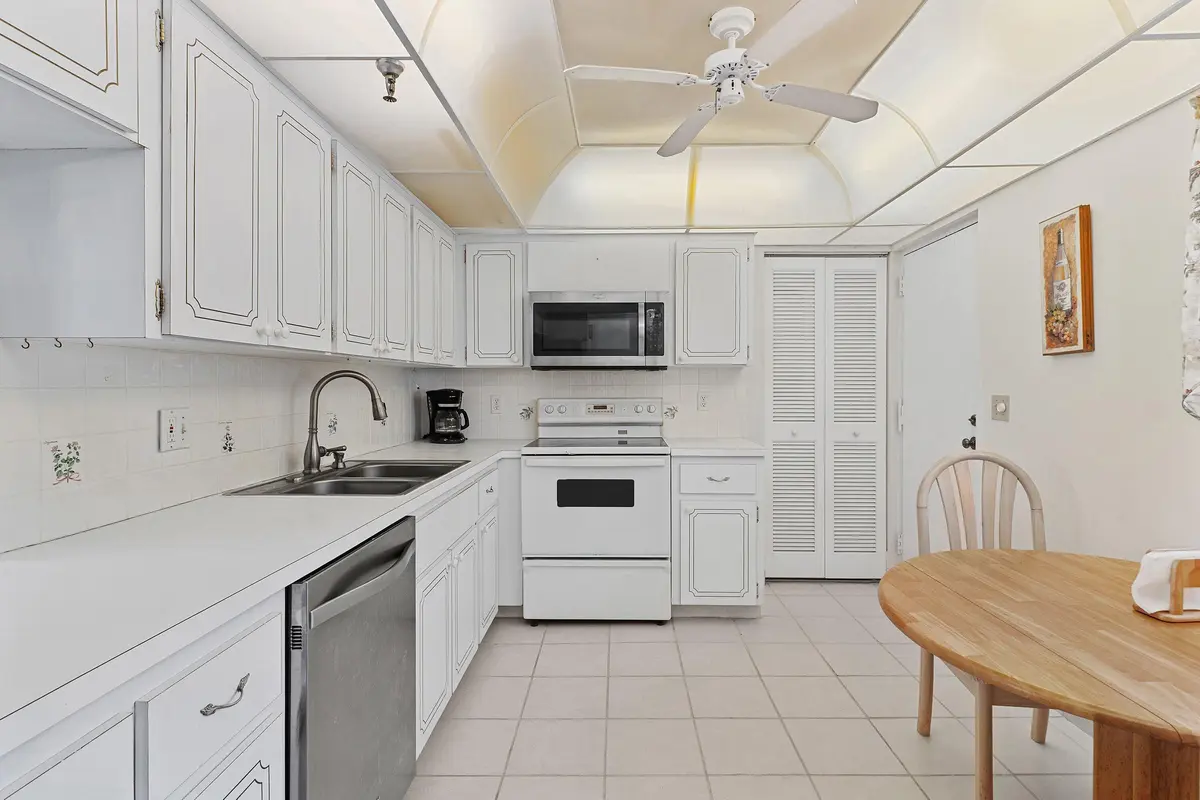 015-6400Northwest2ndAvenue-Unit321-BocaR at 6400 NW 2ND Avenue 321, Boca Raton