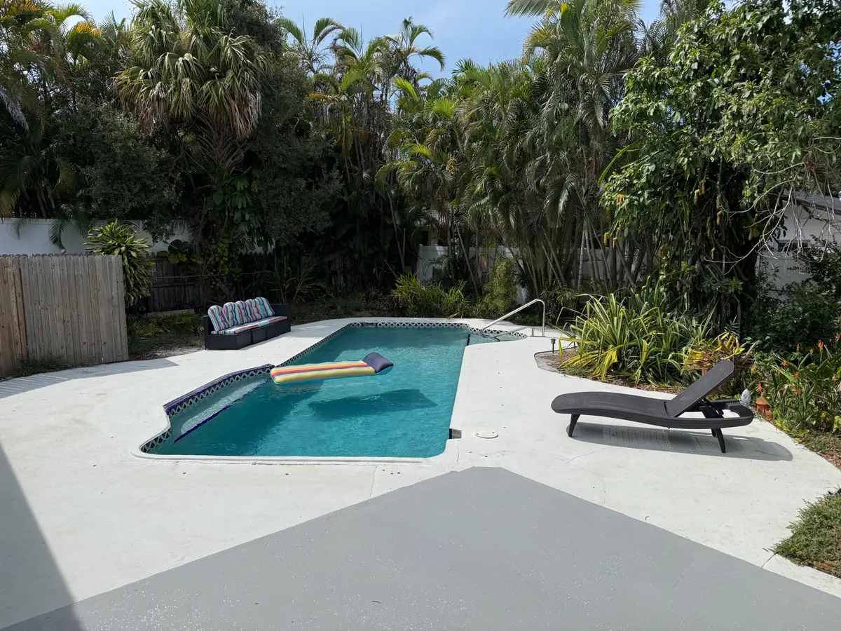 IMG_5961 at 2415 Laurel Lane, Palm Beach Gardens