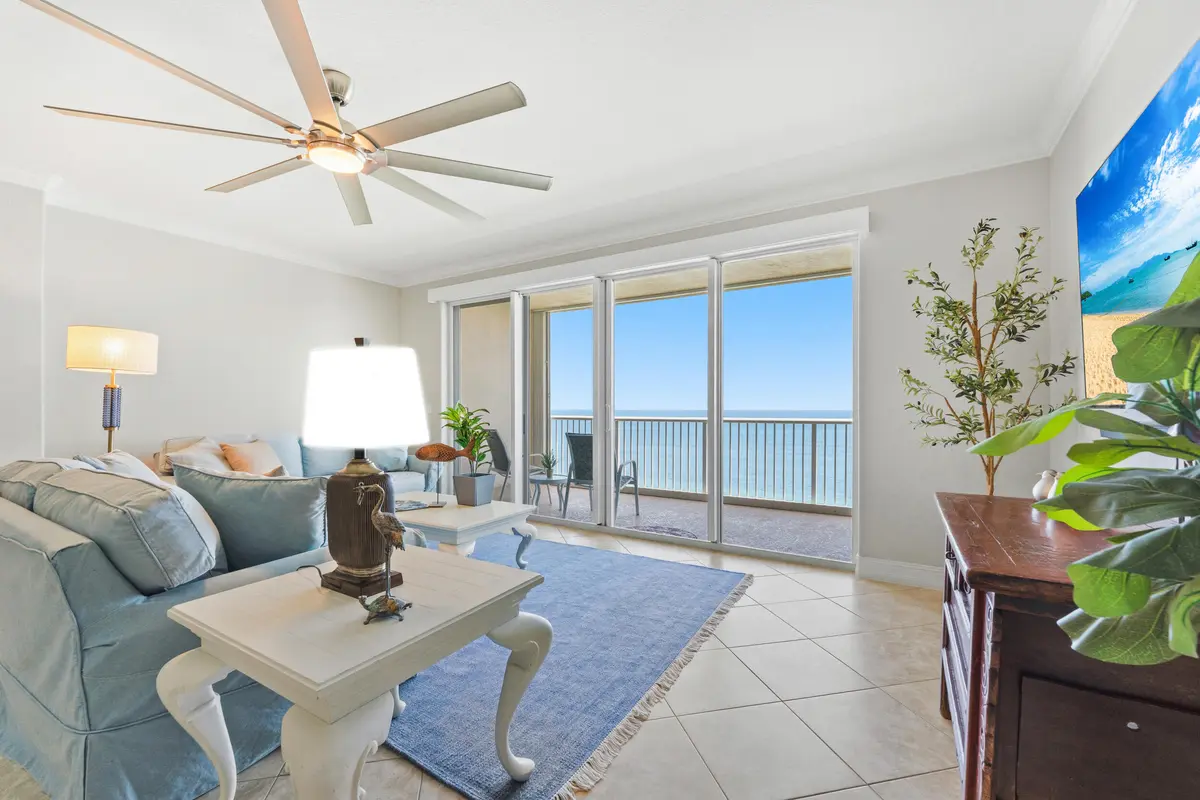 8_25 at 4160 N Highway A1a 1002, Hutchinson Island